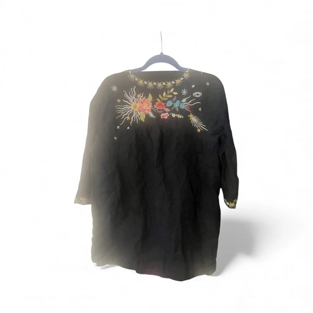 Johnny Was Embroidered Tunic - Picture 2 of 4
